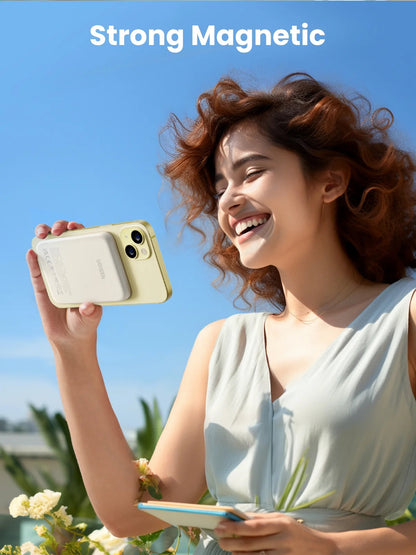 IVOLT  Magnetic Power Bank